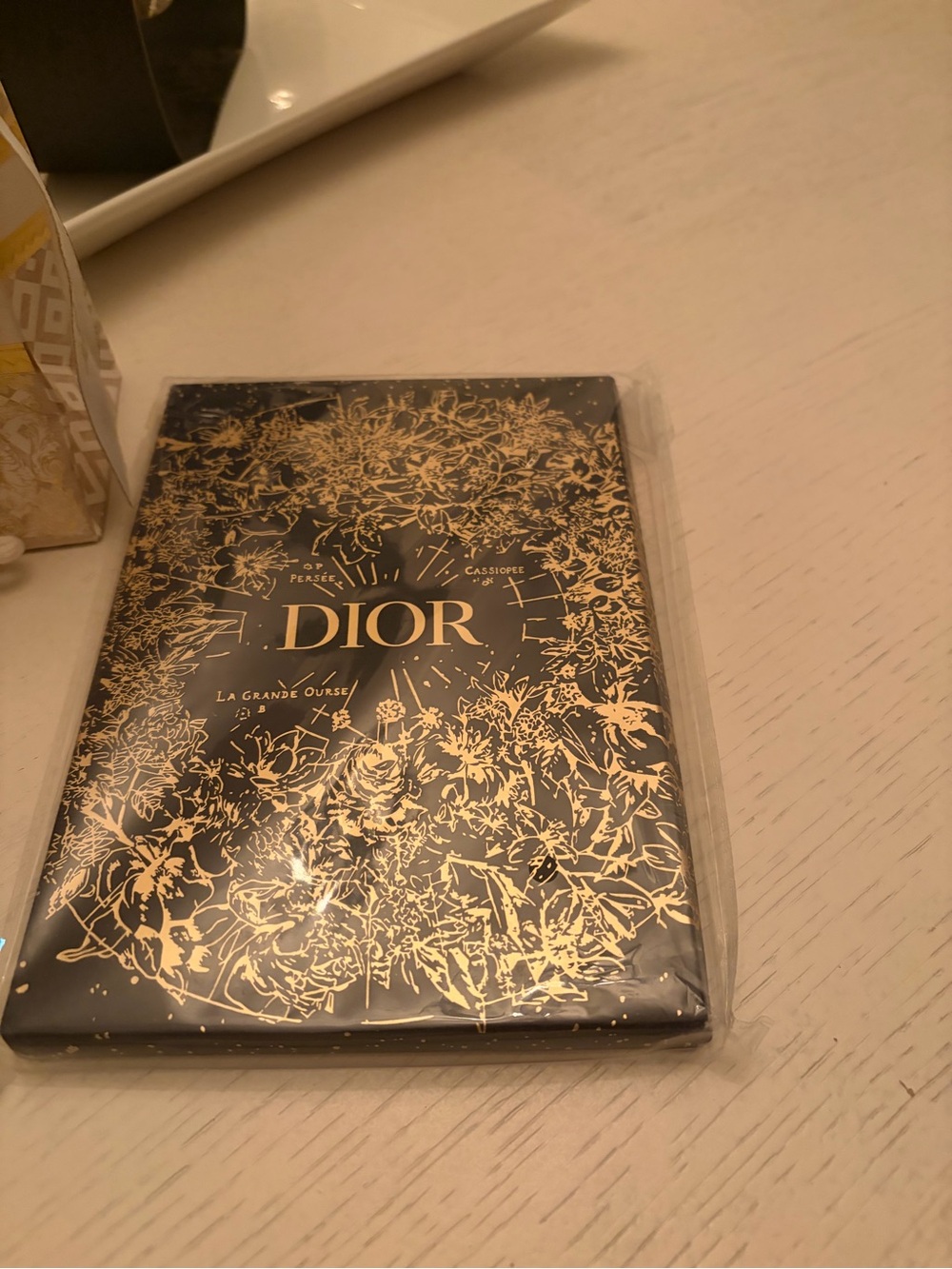 Christian Dior Gold-Tone Decorative Vintage Earrings - Picture 7 of 10